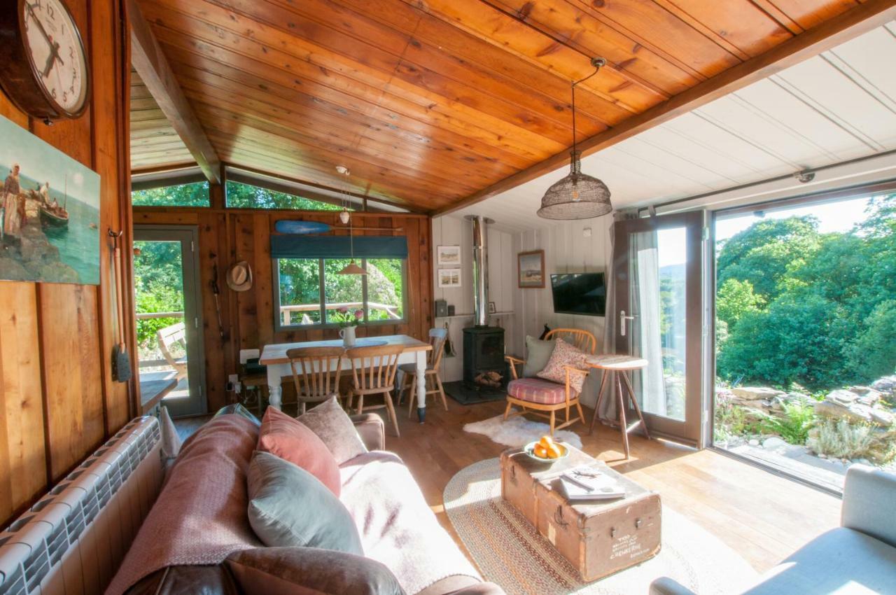 Little Kestrel Cabin Pennal Εξωτερικό φωτογραφία